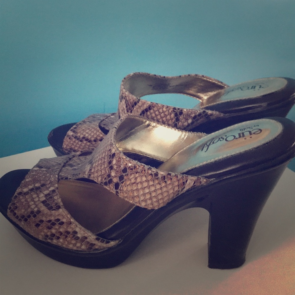 Eurosoft leather Heels